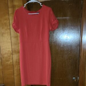 Women’s Coral Short-Sleeve Sheath Dress